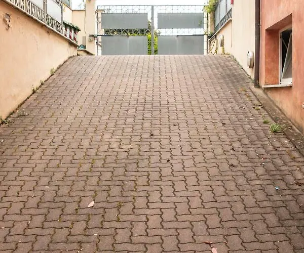 2-bedroom Apt, With Balcony & Aircondition - 50 M From The Apartment